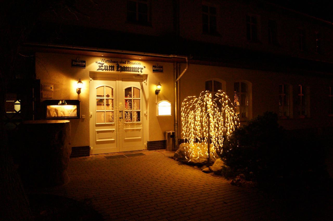 Wirtshaus & Pension "Zum Hammer" Neustadt  エクステリア 写真